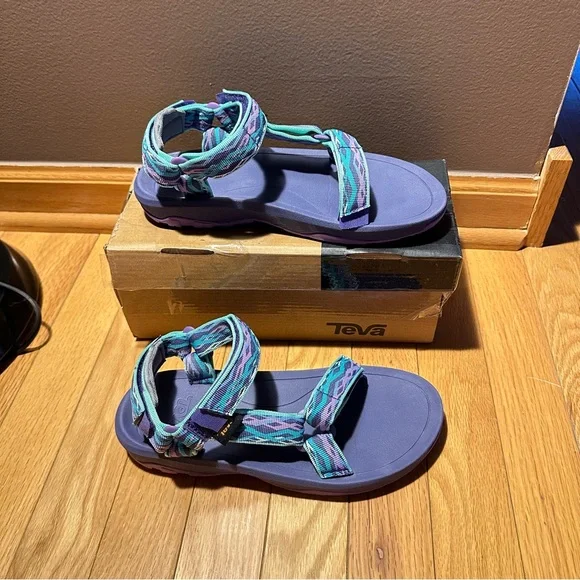 Teva Hurricane Walking Hiking Sandals Size 4 ( Big Girl) - Picture 7 of 14